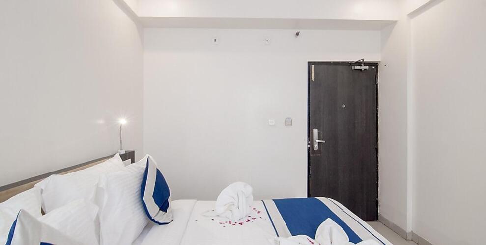 Готель Syona Residency Лакхнау Екстер'єр фото