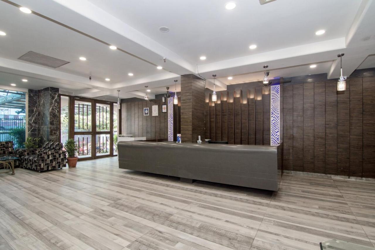Готель Syona Residency Лакхнау Екстер'єр фото